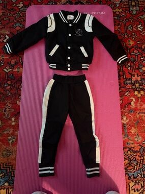 Lola + The Boys NY Bomber Jogger Set - NWT size 2